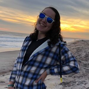 Meet your Posher, Kelli